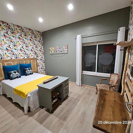 Les Box Chambre D'Hotes Lunan 外观 照片