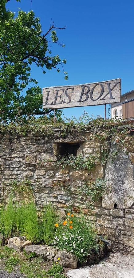 Les Box Chambre D'Hotes Lunan 外观 照片